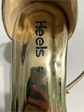 Heelys Metallic Gold Women's Heeled Sandals size 7.5